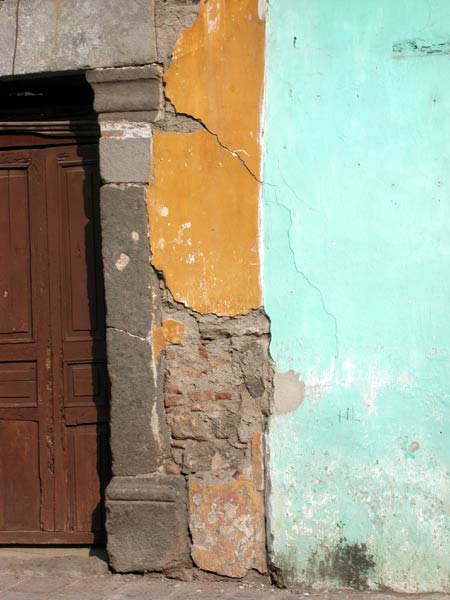 antigua - wall - Pc300082